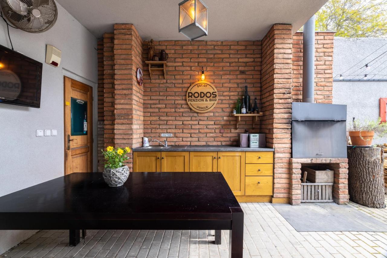 Penzion Rodos - Cafe Prag Exteriör bild
